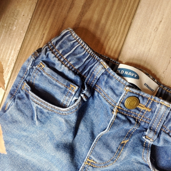 Old Navy Straight Fit Dark Wash Faded Blue Jeans Toddler Boy Size 2T NWOT - Picture 7 of 11